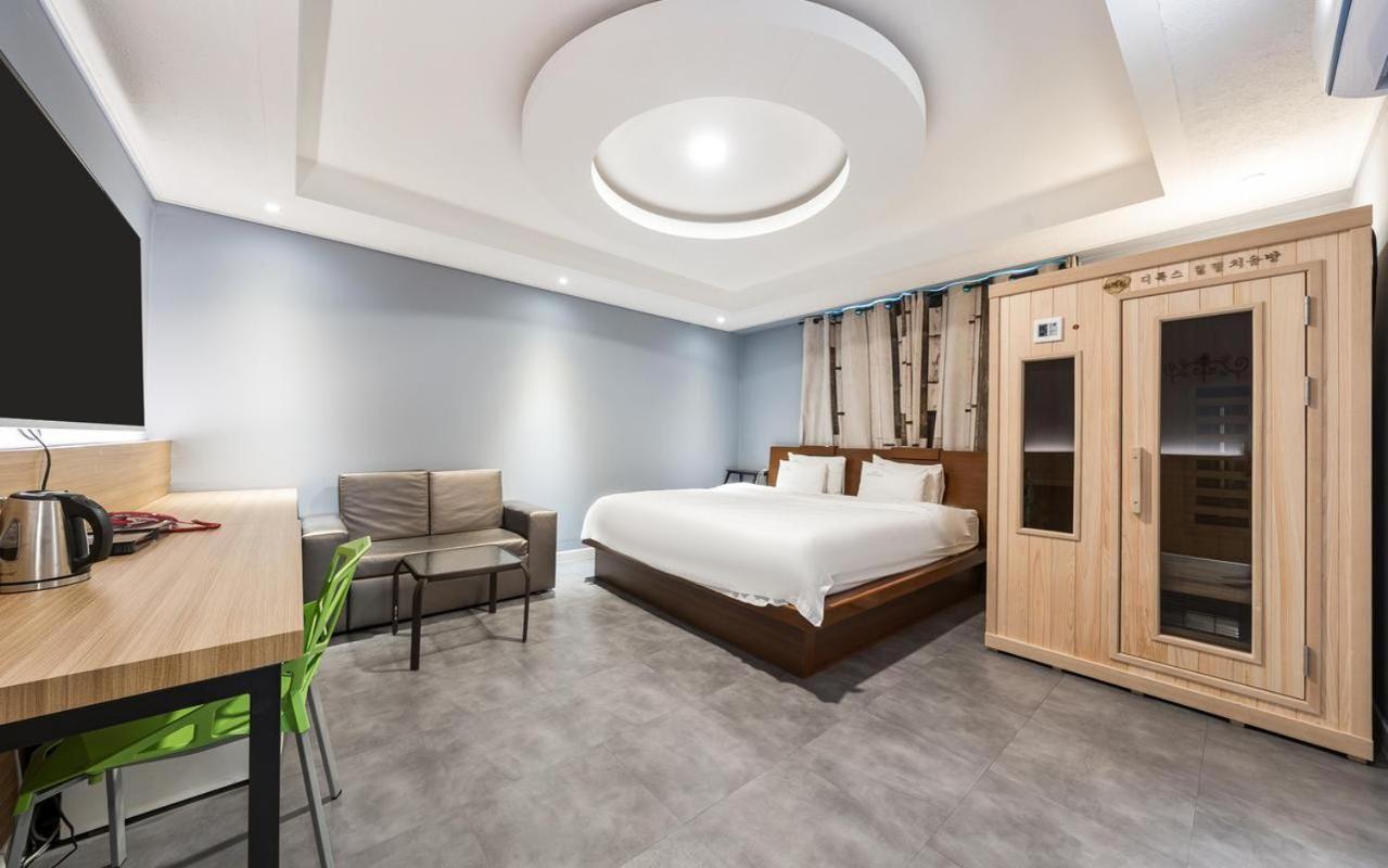 Hotel New Evergreen Mokpo Eksteriør billede
