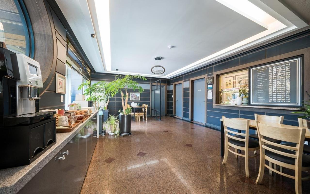 Hotel New Evergreen Mokpo Eksteriør billede