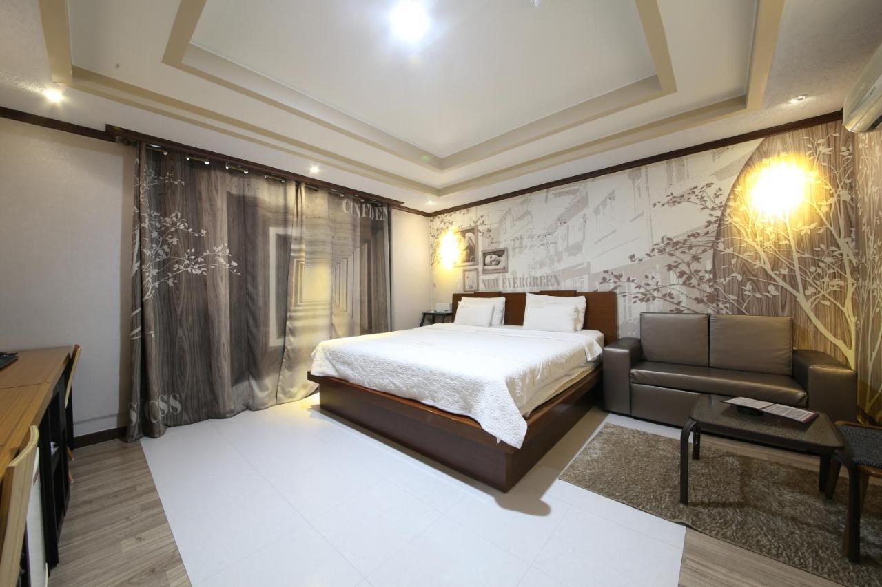 Hotel New Evergreen Mokpo Eksteriør billede